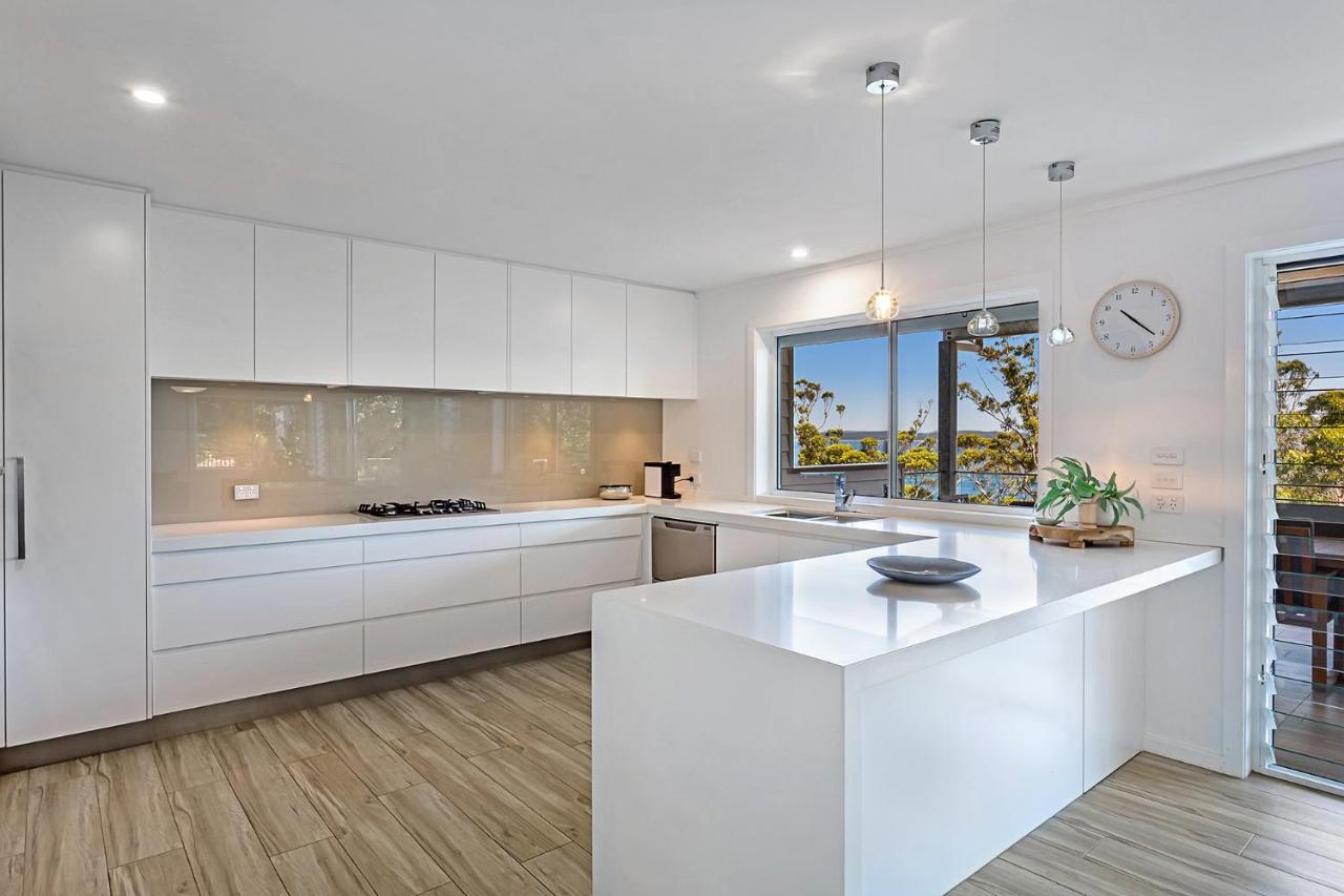 The Zenith Holiday home Shoal Bay