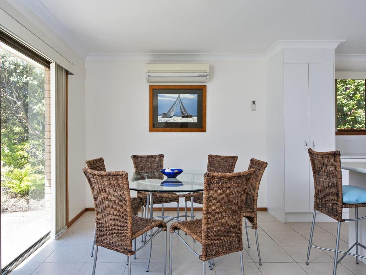 Kurrawa 13 Kurrawa Close Holiday home Shoal Bay