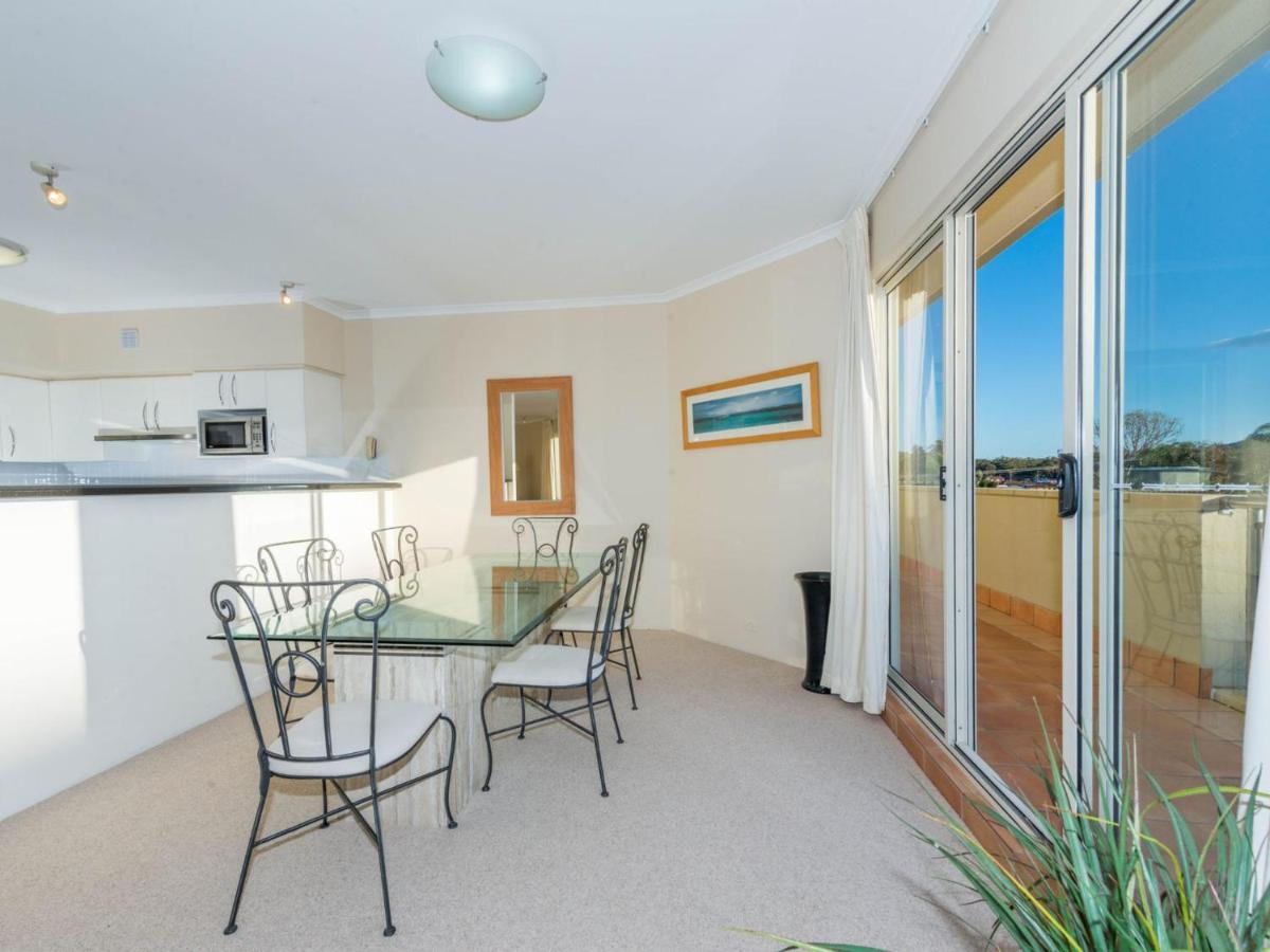 Apartment Breakwater 102 *