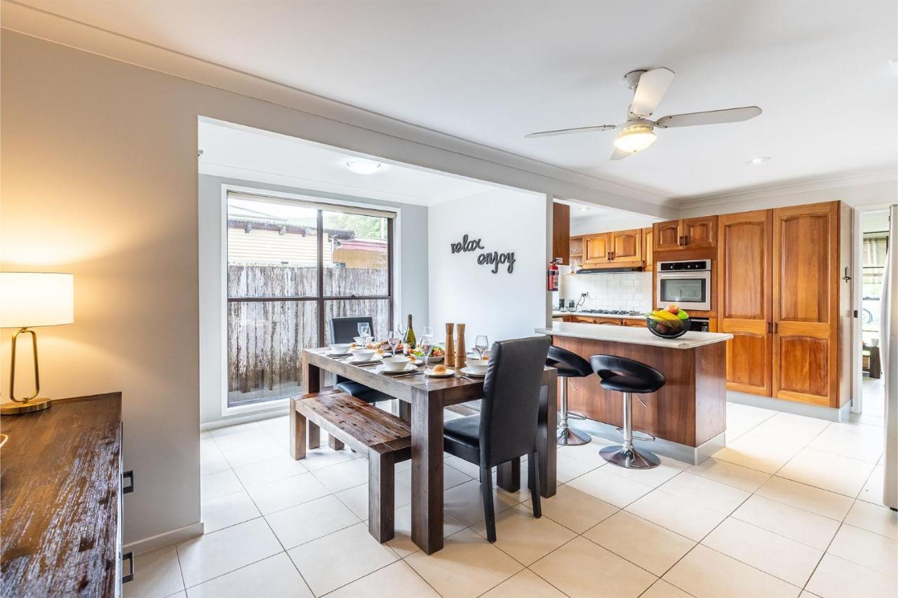 Holiday home Willows At The Bay Large House With Aircon Wi-fi And Boat Parking Shoal Bay
