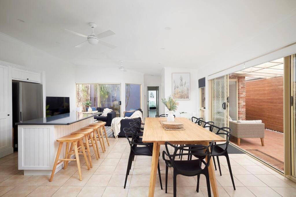 The Atrium Holiday home Shoal Bay