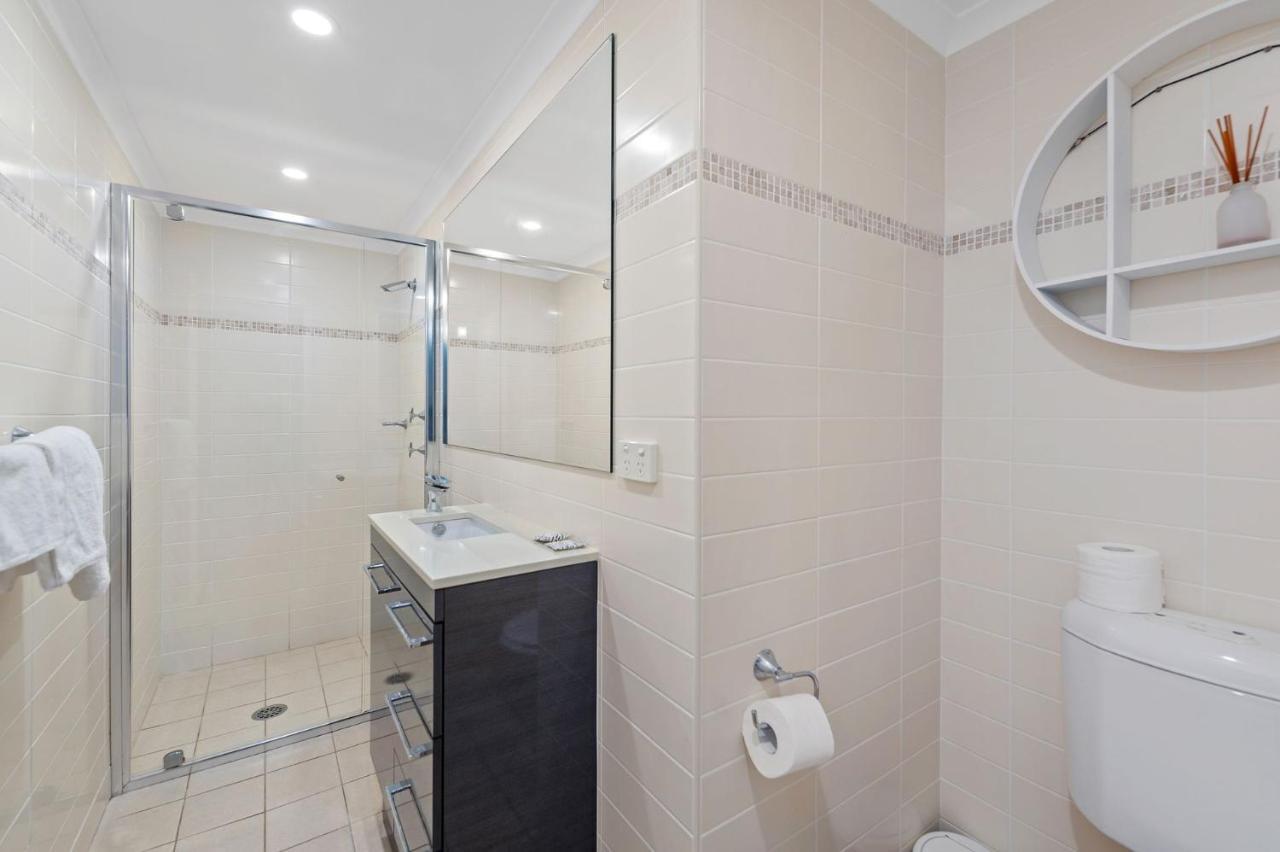 Unit 6 2 Road Apartment