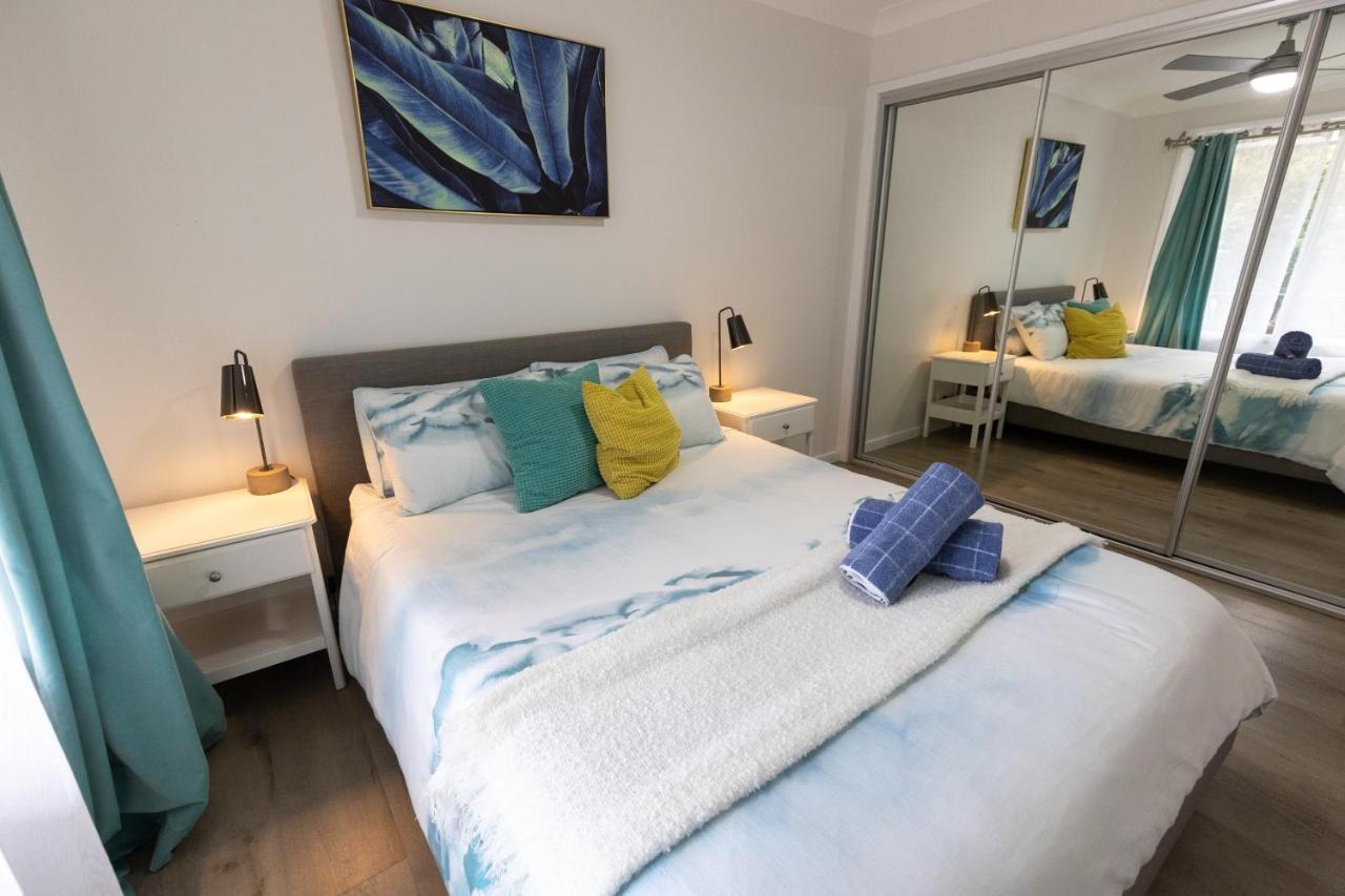 Holiday home Bay Dream Believer, Ample Boat Parking, Pet Friendly 4 Bedroom Holiday House
