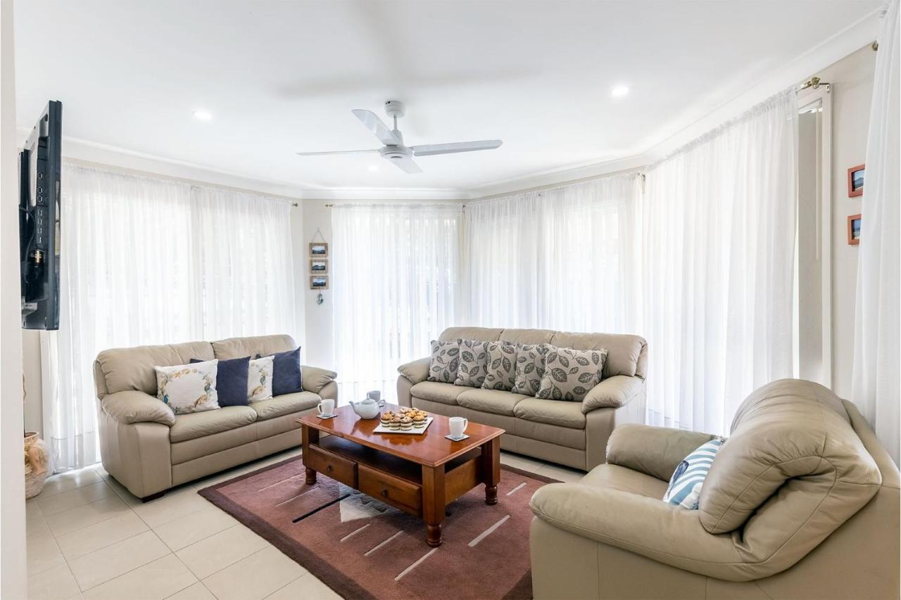 The Bay House Huge Five Bedroom With Wifi And Foxtel * Shoal Bay