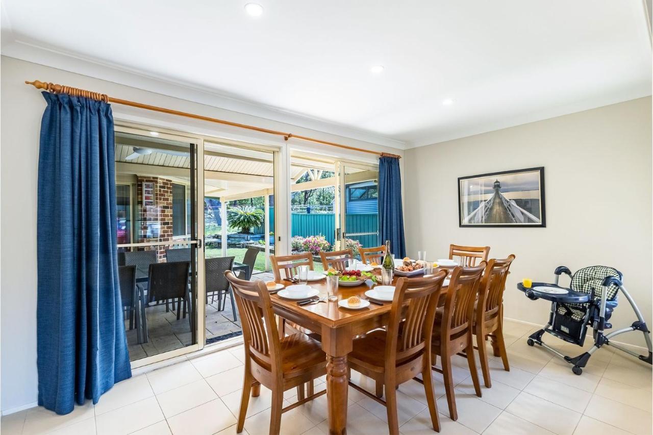 The Bay House Huge Five Bedroom With Wifi And Foxtel * Shoal Bay