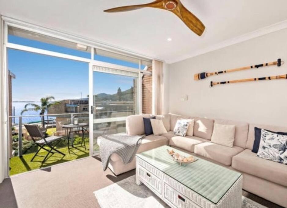 Apartment Sparkling Water Views Over *