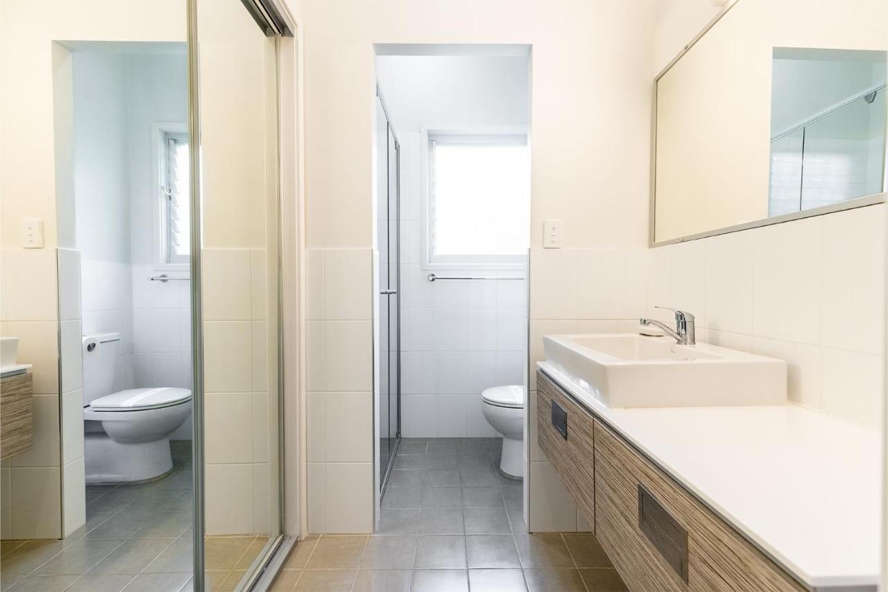 Florida 1 - 2 Min Walk To Shops And Restaurants Holiday home *