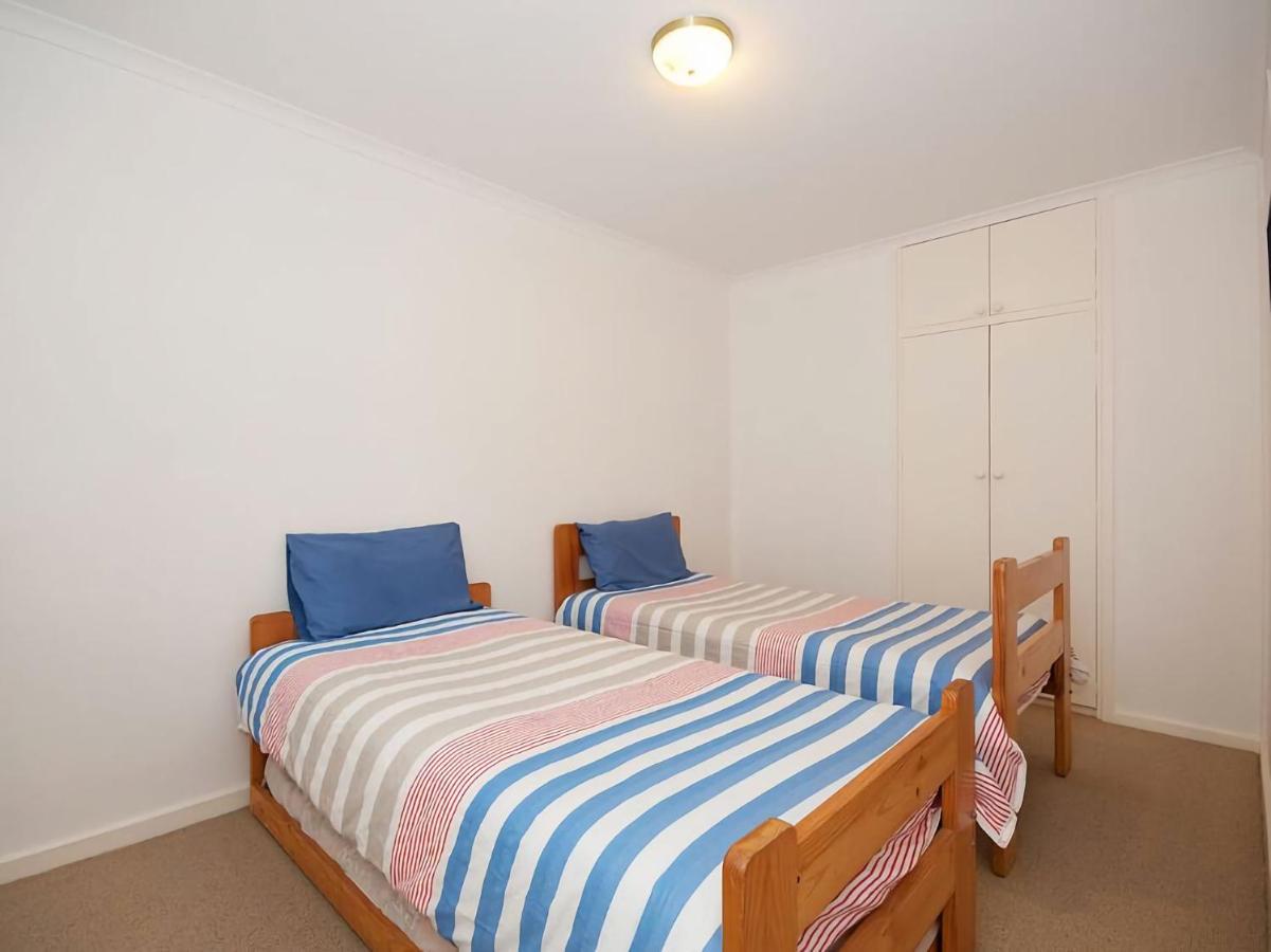 Beachside Unit 6 *