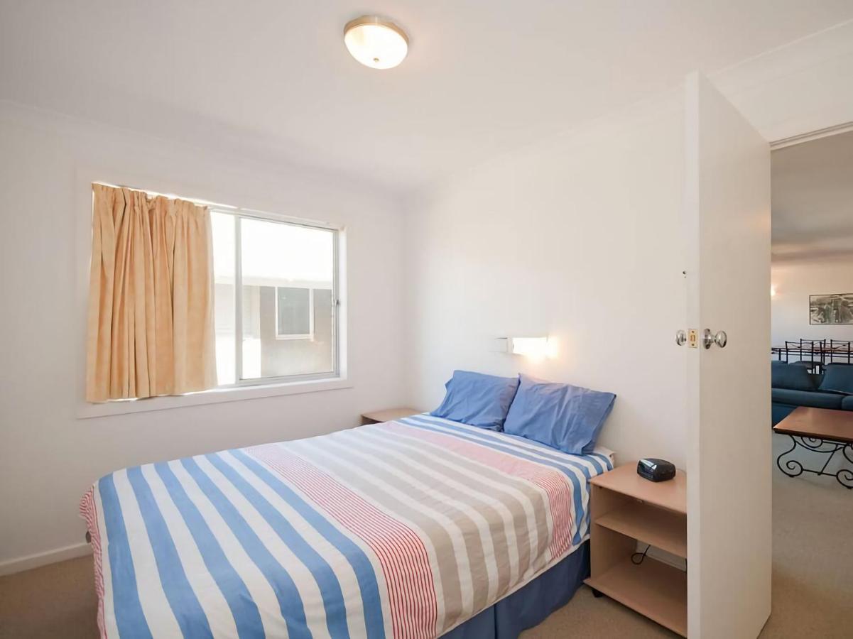Beachside Unit 5 Shoal Bay