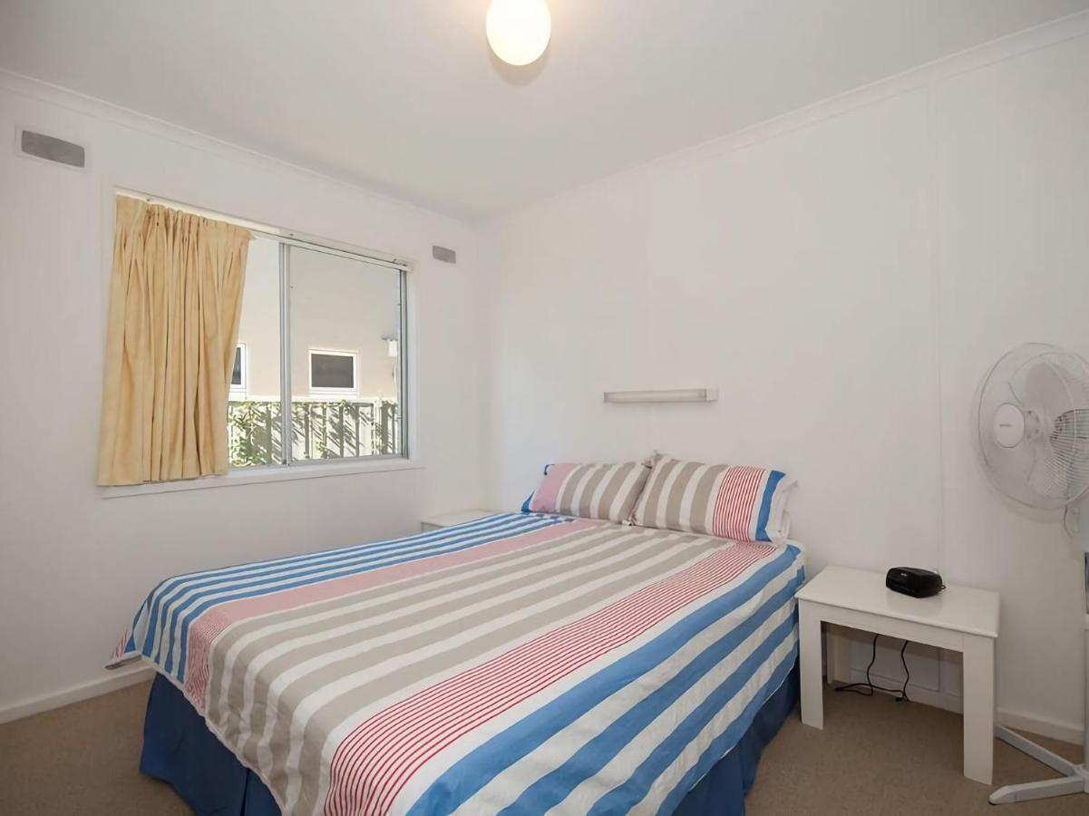 Beachside Unit 4 Holiday home *