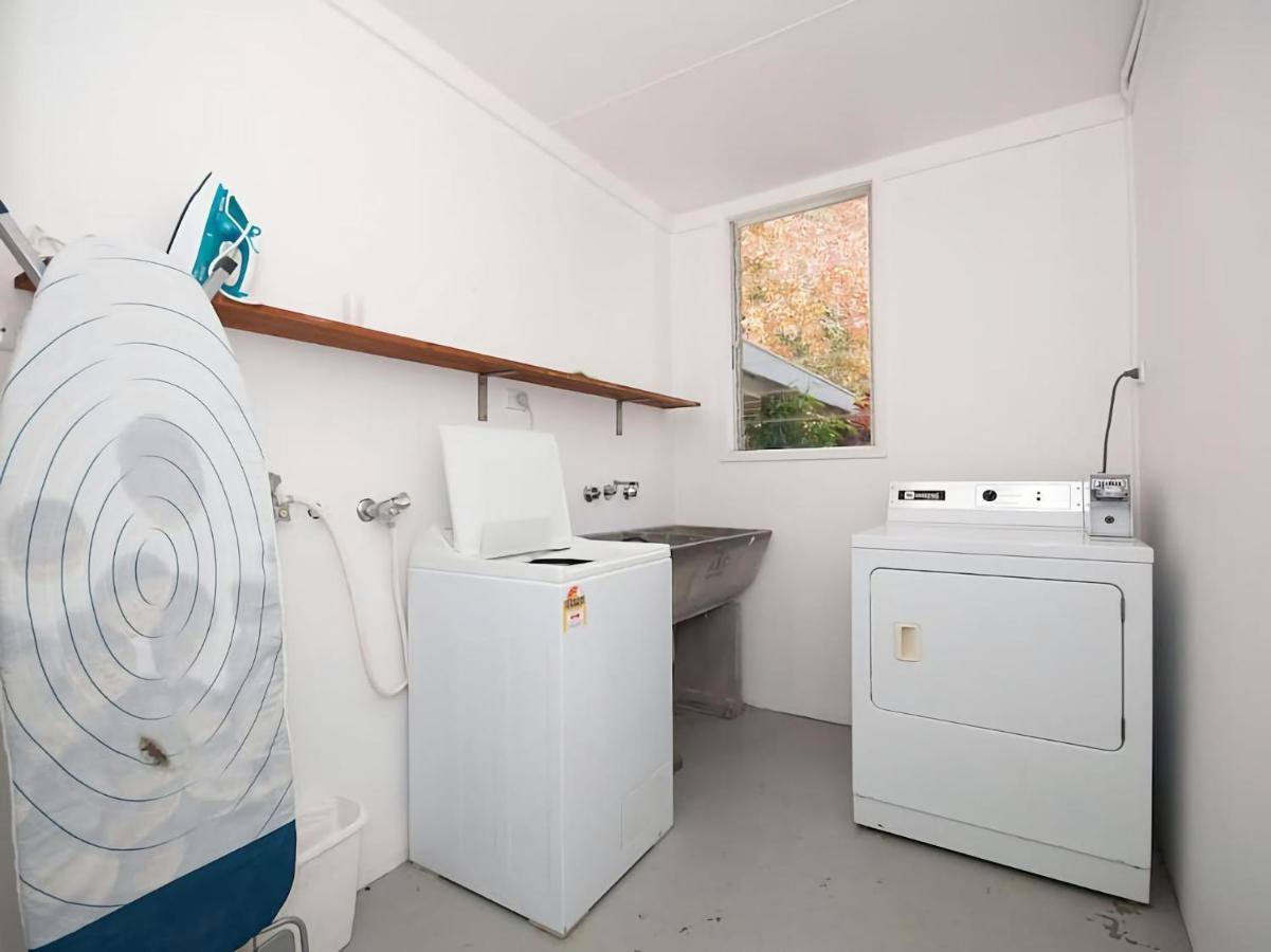 Beachside Unit 4 Holiday home *
