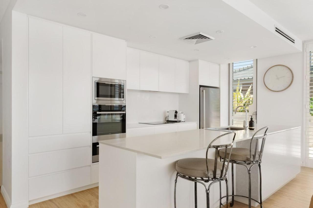 Apartment Aura 3 Spectacular Beachside Views *