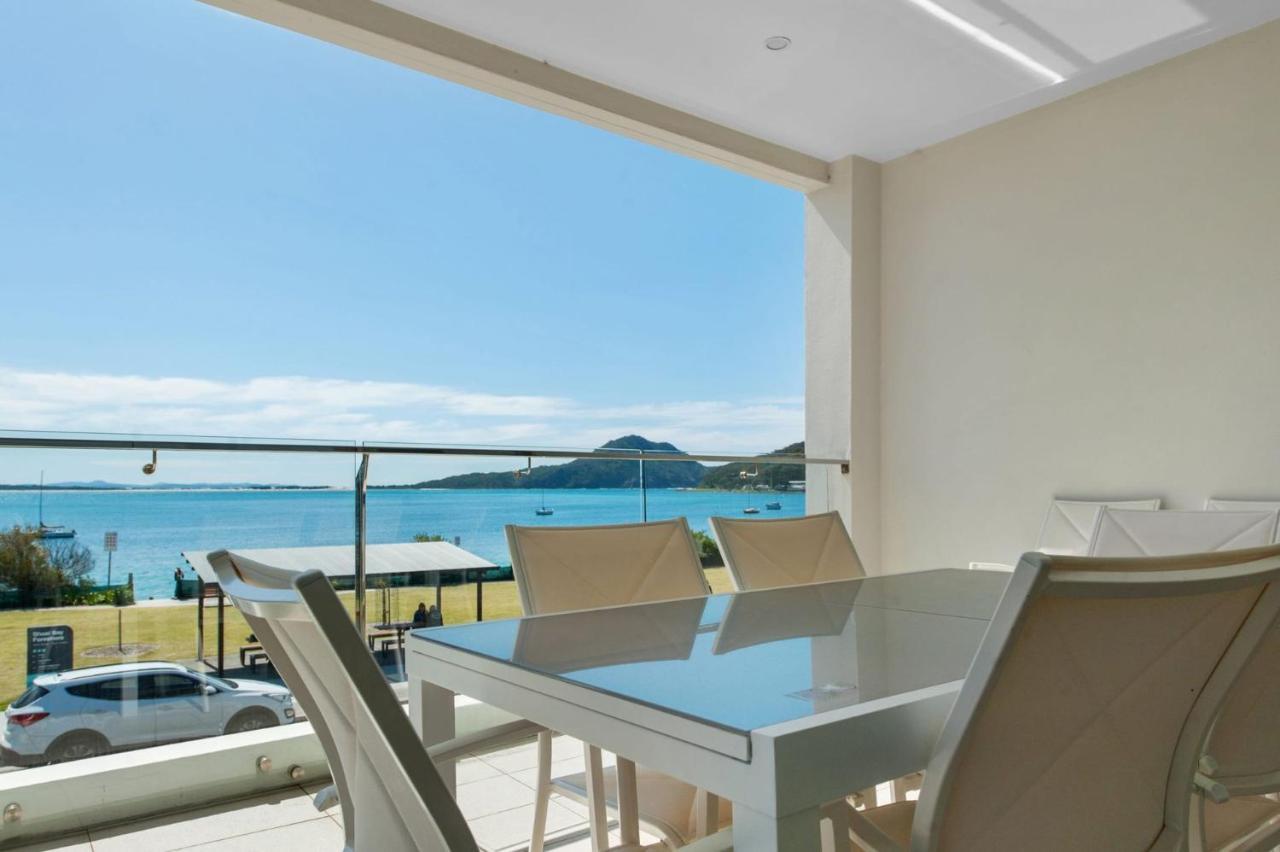 Aura 3 Spectacular Beachside Views