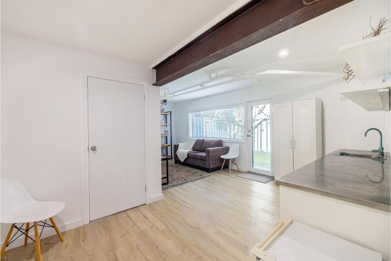 On Horace, 1, 74 Horace St - Wi-fi , Two Living Areas Holiday home Shoal Bay