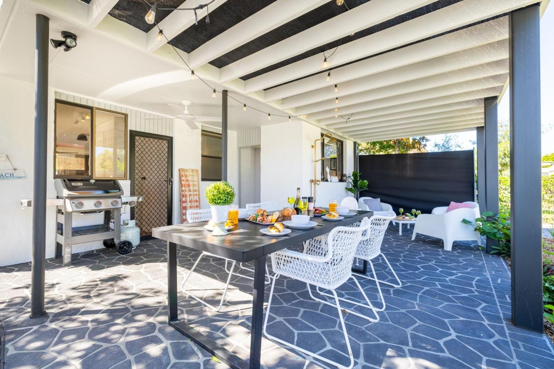 Nordic House, 49 Tomaree Rd - Pet Friendly House Over 2 Levels Shoal Bay