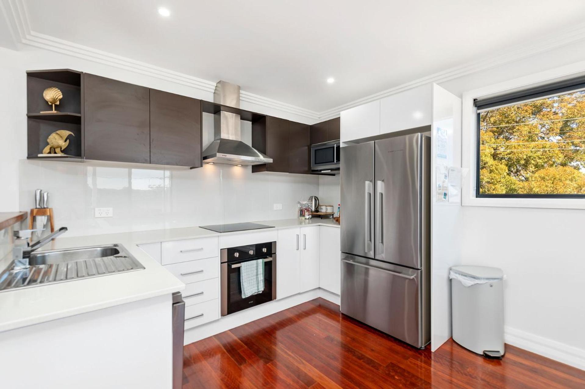 Unit 2 Tomaree Road 16 Upstairs Apartment Shoal Bay