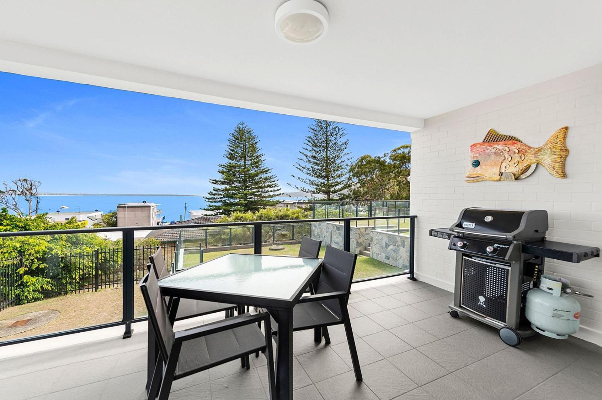 Sundeck Unit 1 51 Ronald Avenue *