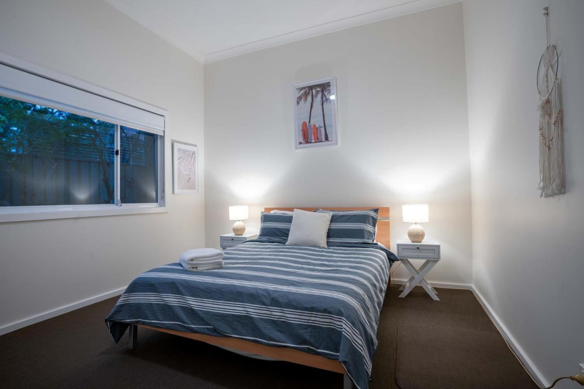 Riggers - 7 Rigney St,