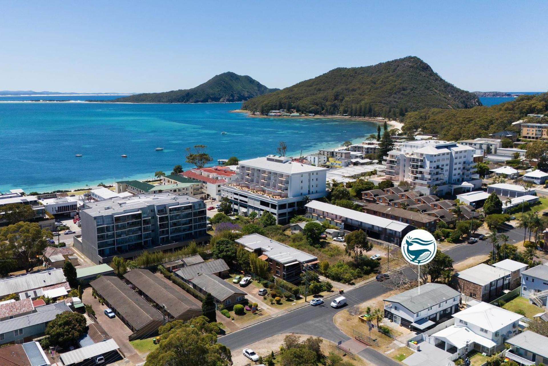 House Two * Shoal Bay