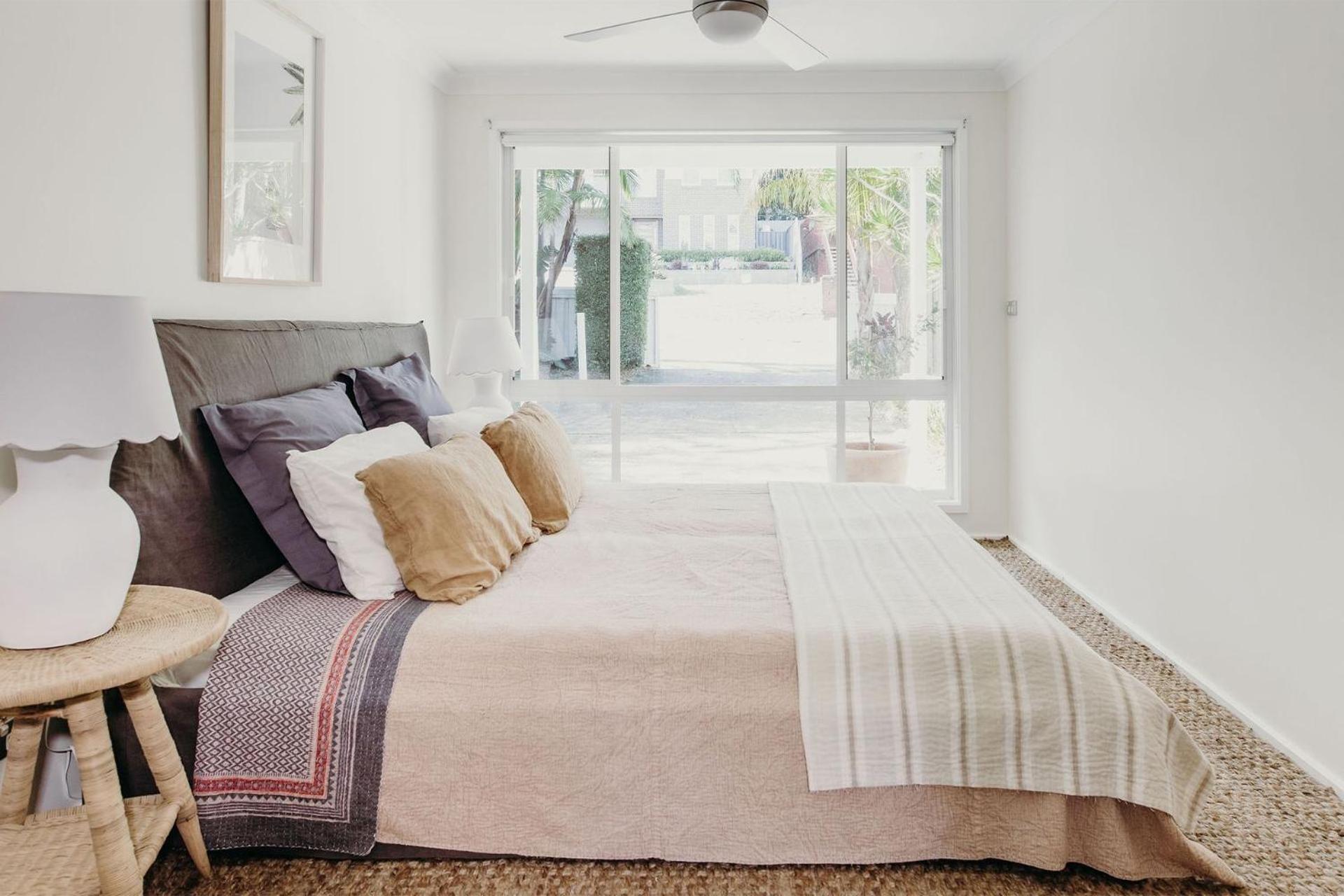 The House, 25 Tomaree Road - Fantastic House With Pool, Linen Holiday home