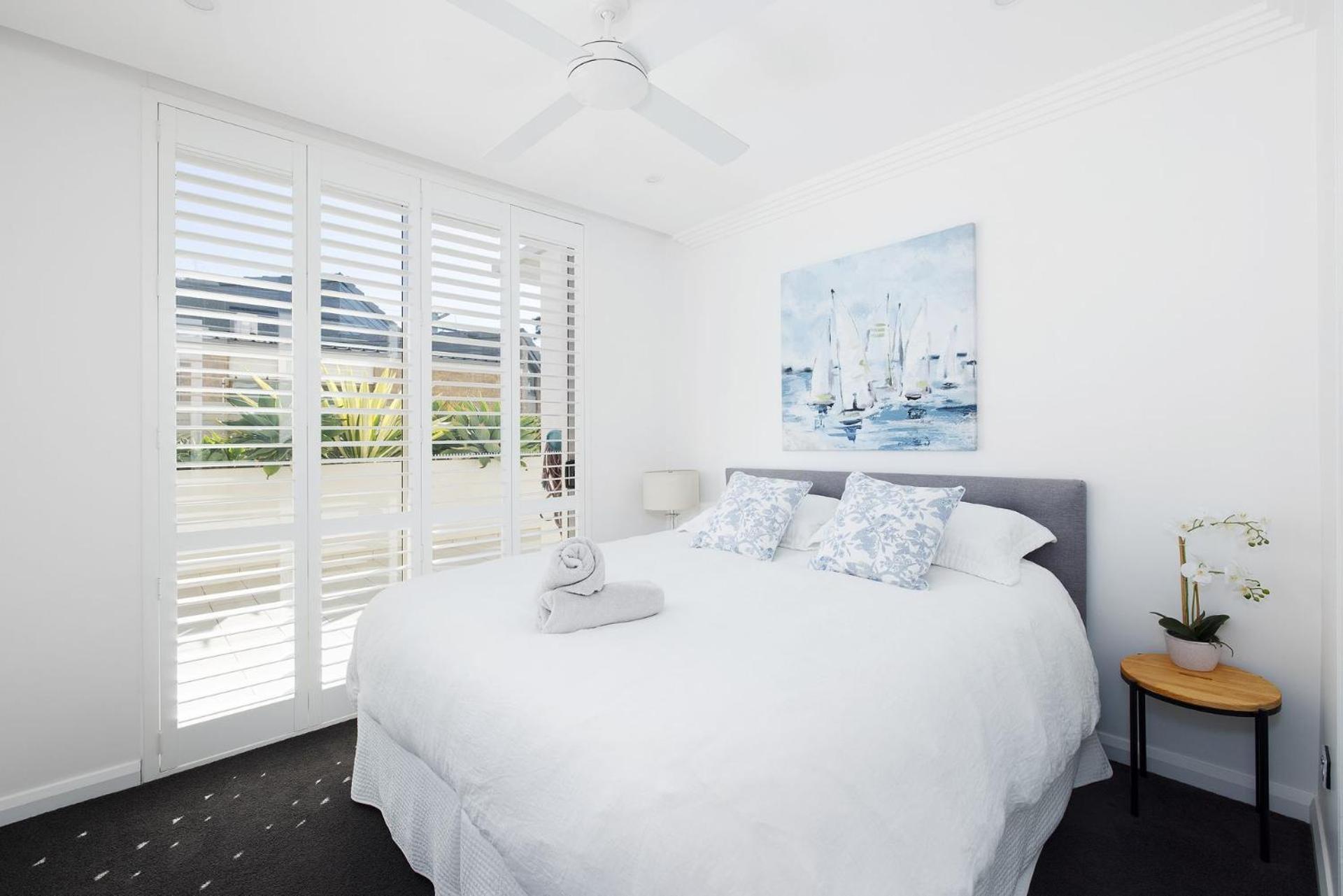 Aura 3 Spectacular Beachside Views Apartment Shoal Bay