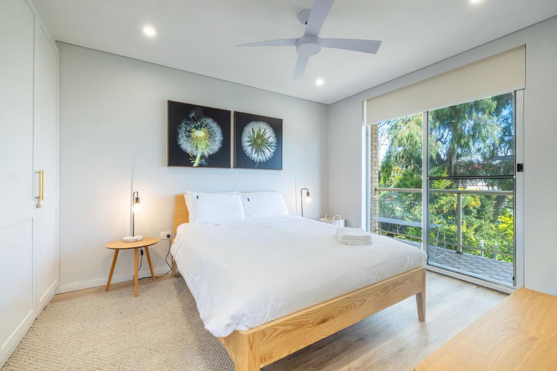 Blue Waters, 2 59 Ronald Ave - Water Views Linen Aircon Wi-fi *