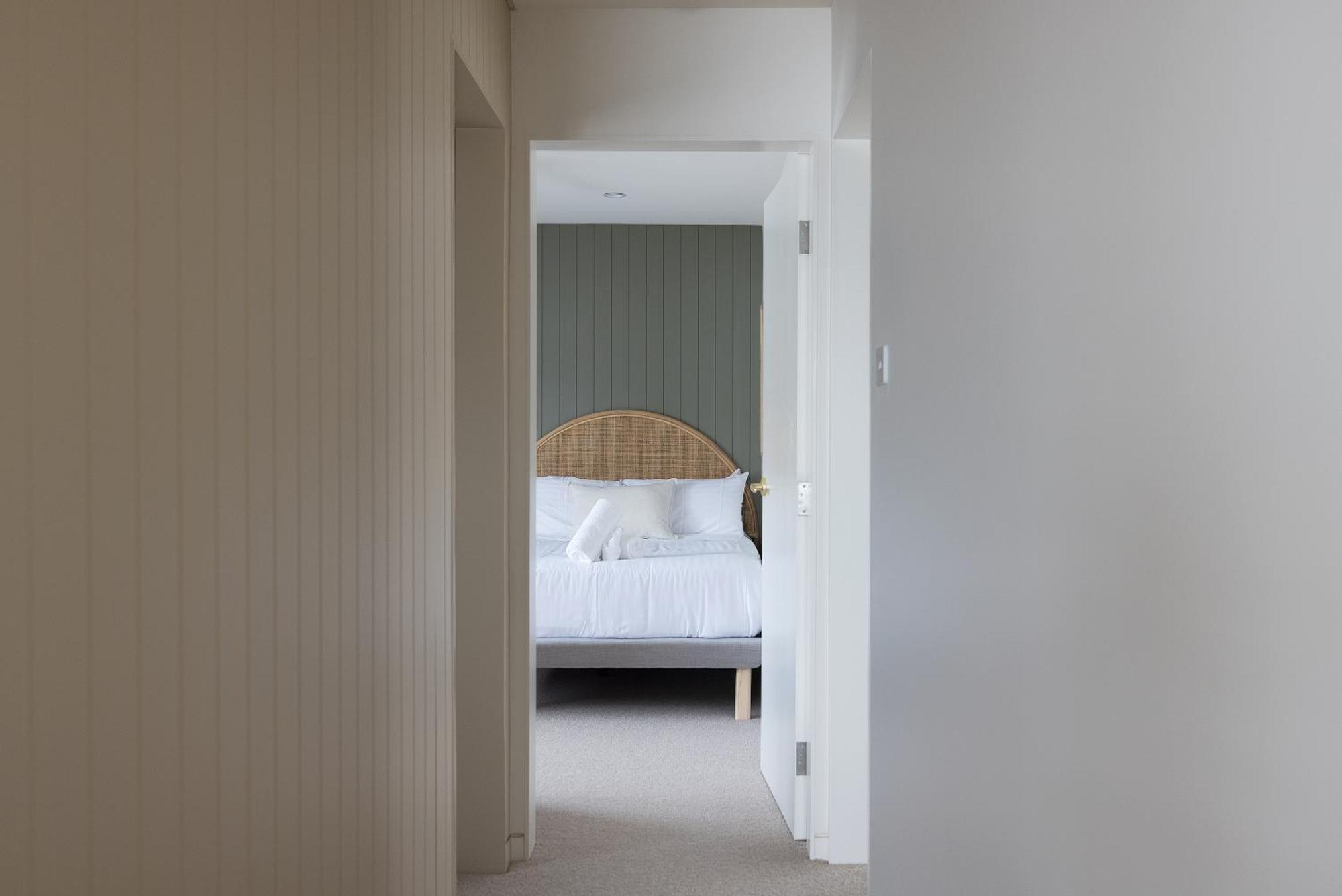 Apartment 6 Shoal Edge Shoal Bay