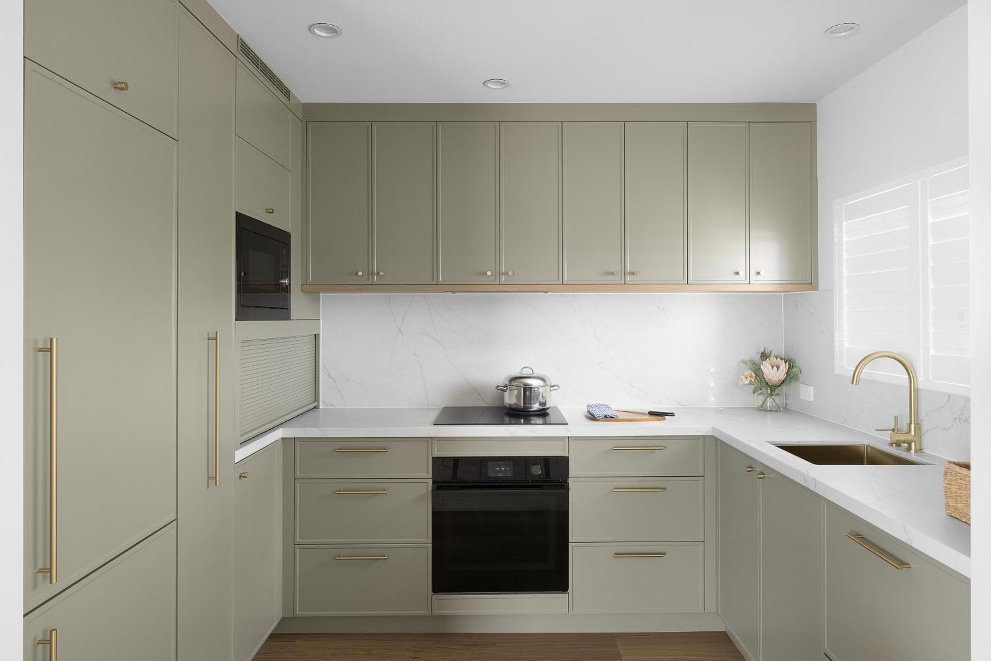 6 Shoal Edge Apartment