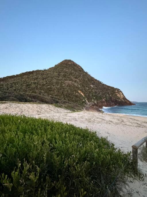 Shoaly House - A Charming Coastal Escape Villa