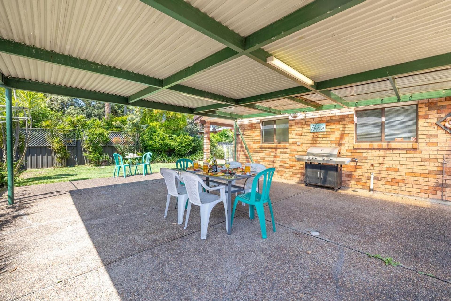 Lorikeet Retreat 2 Pet Friendly Air Conditioned House Holiday home *