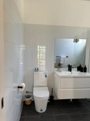 Holiday home Shoaly House And Shoaly House - Perfect For Multiple Families & Wedding Groups Shoal Bay