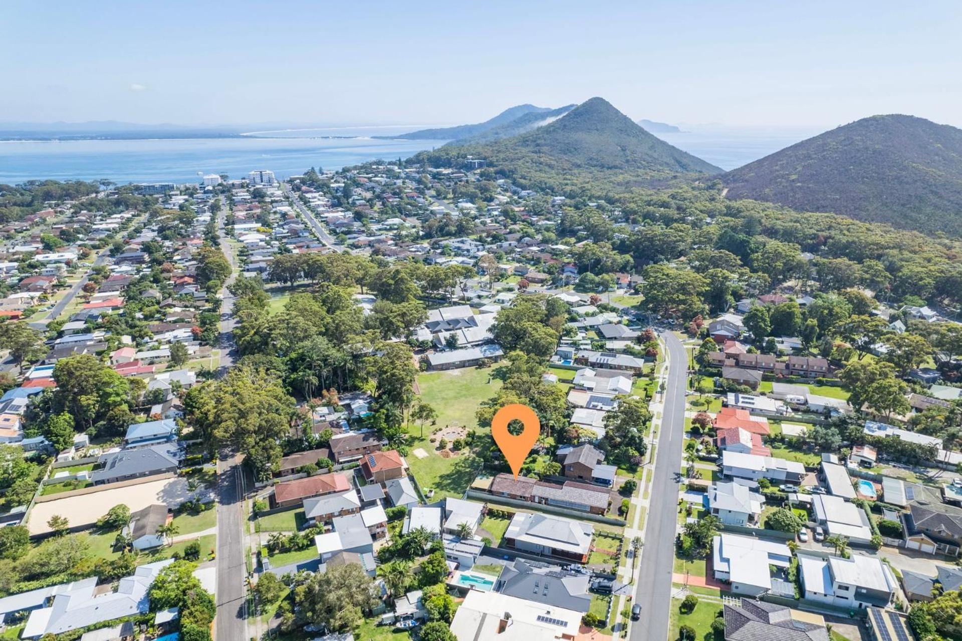 Lorikeet Retreat 2 Pet Friendly Air Conditioned House Shoal Bay