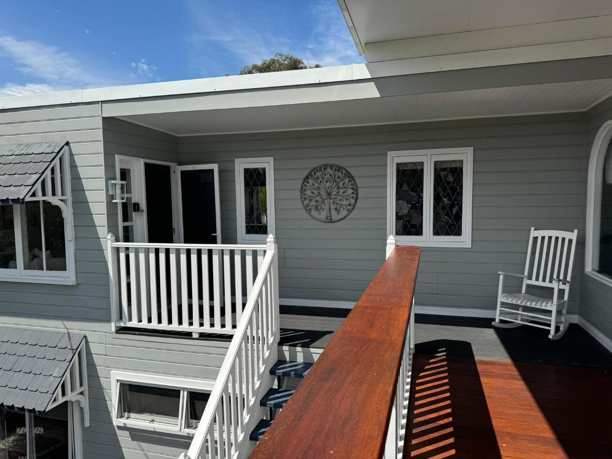 Shoaly House - A Spacious Oasis Shoal Bay