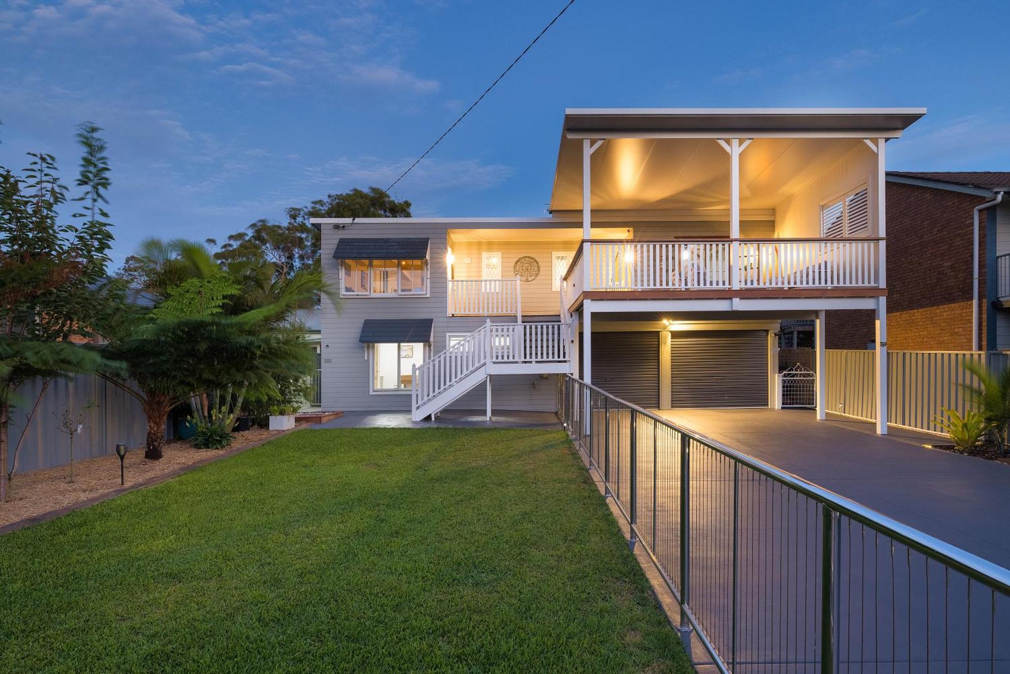 Shoaly House - A Spacious Oasis Holiday home Shoal Bay