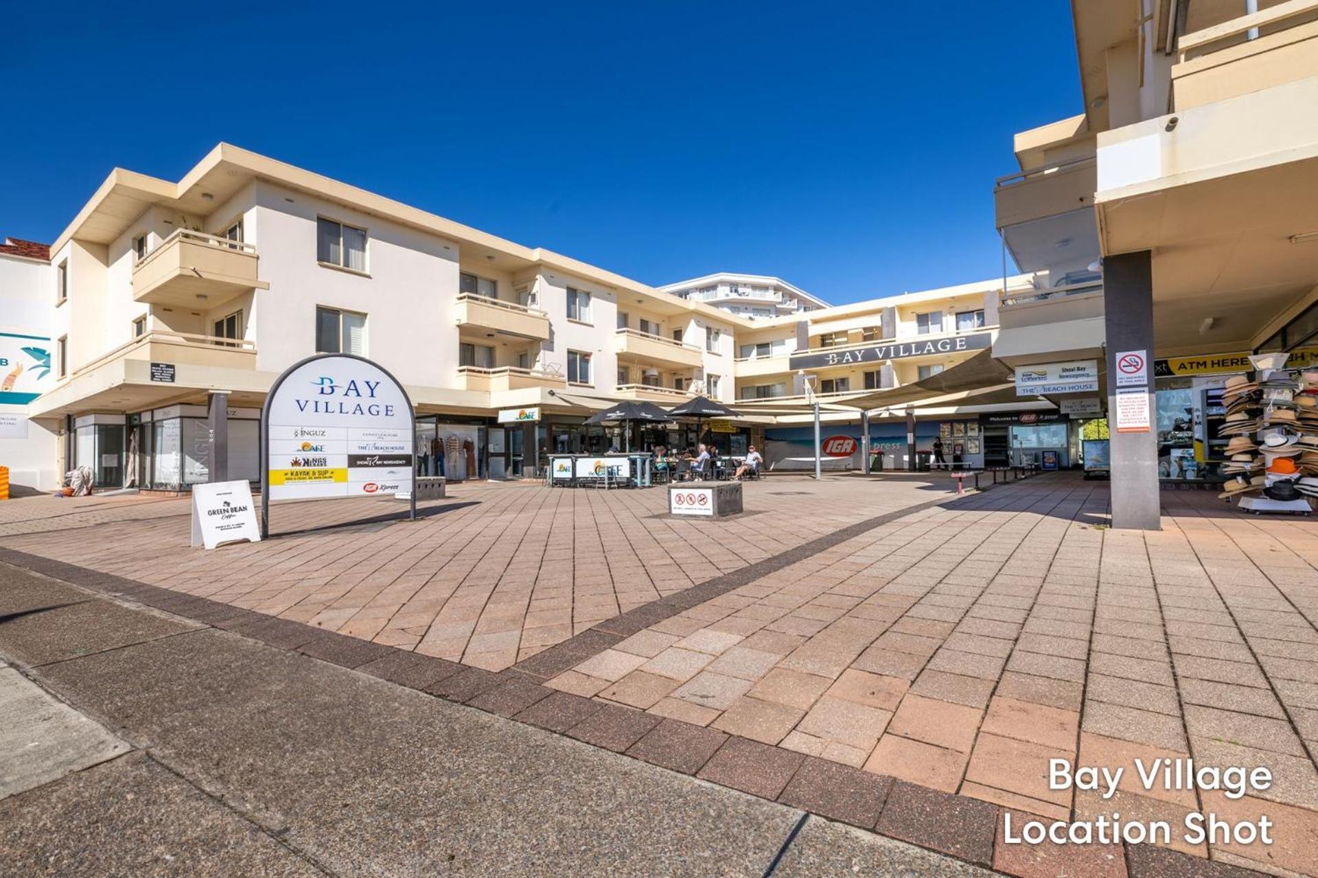 Holiday home East Belmont, 38 Tomaree Rd - Spa, Linen, Wi-fi, Air Con , Games Shoal Bay