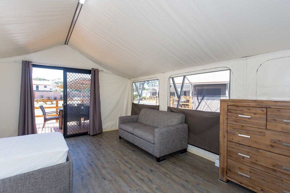Shoal Bay Holiday Park Holiday park
