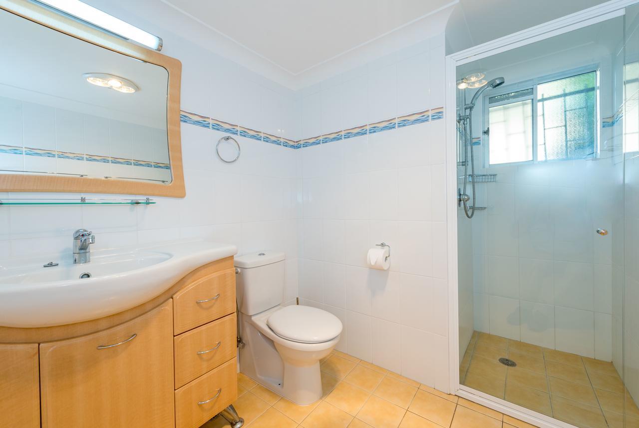 Apartment Ronald Avenue 1/65 -