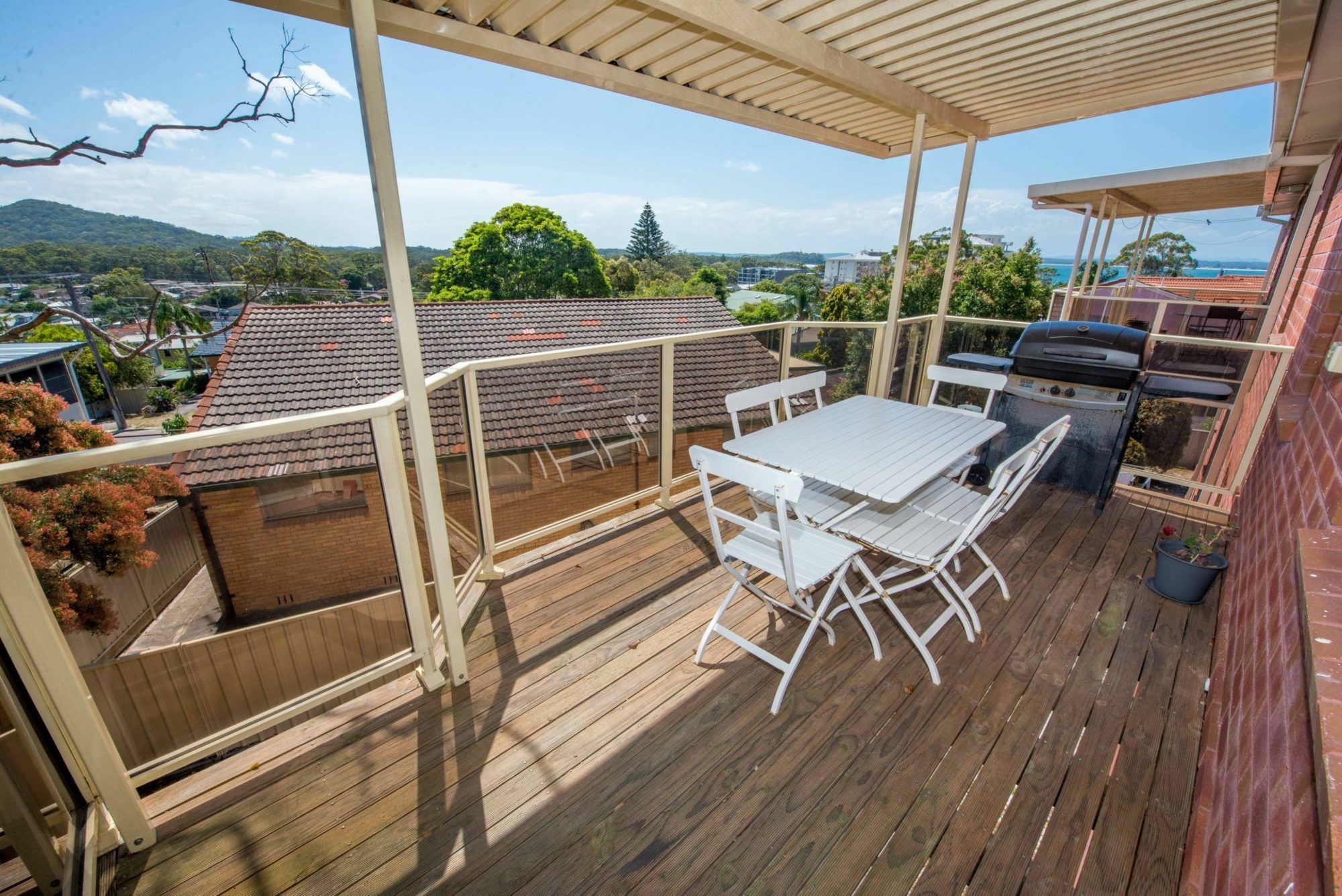 Apartment Victor Pde Unit 3/2 - *