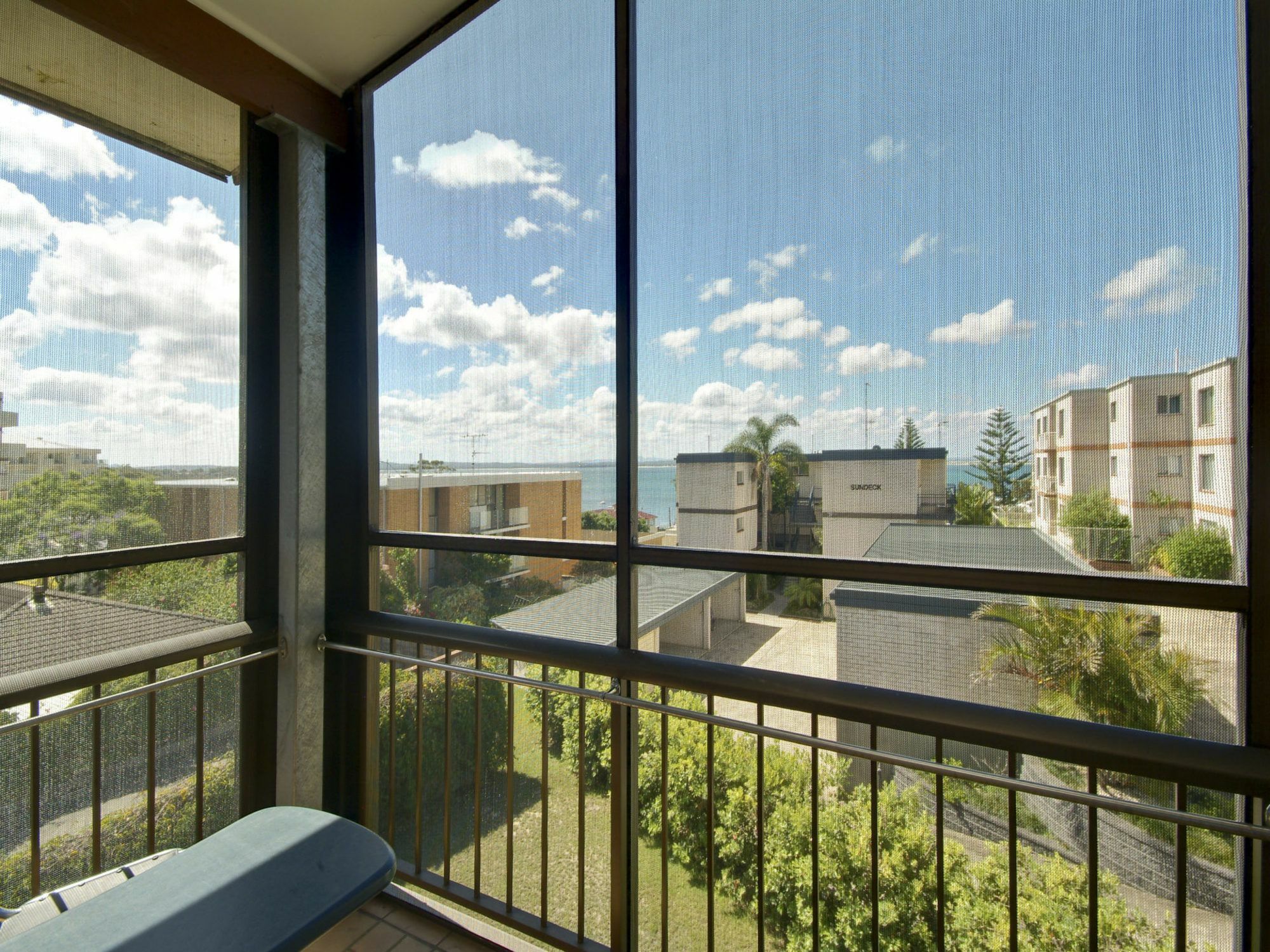 Ronald Ave, Bahia, Unit 06, 47 Apartment *