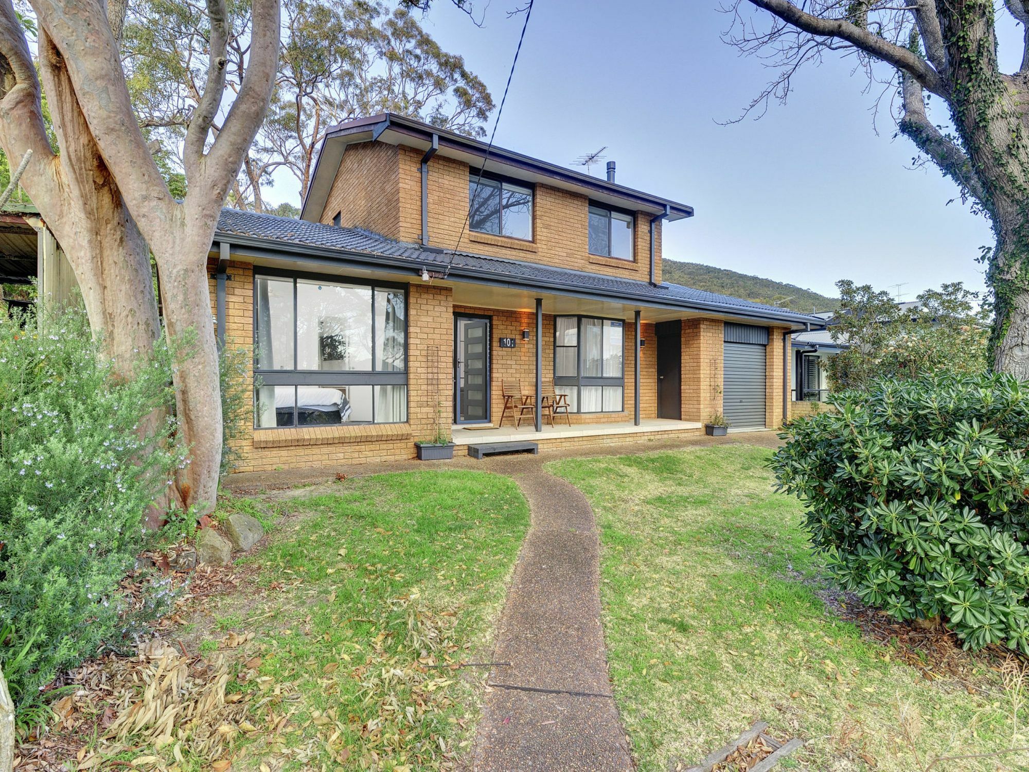 Ronald Avenue, 101, Sea Behind The Trees * Shoal Bay