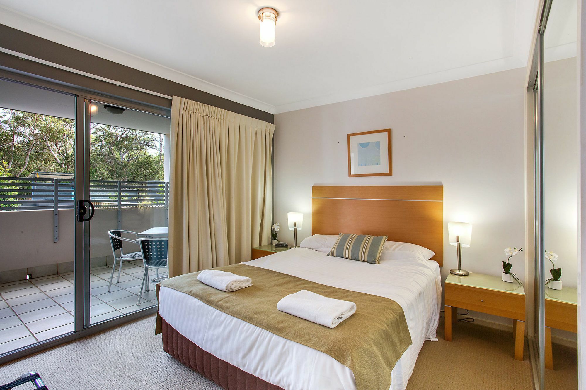 Unit 6 2 Road Apartment