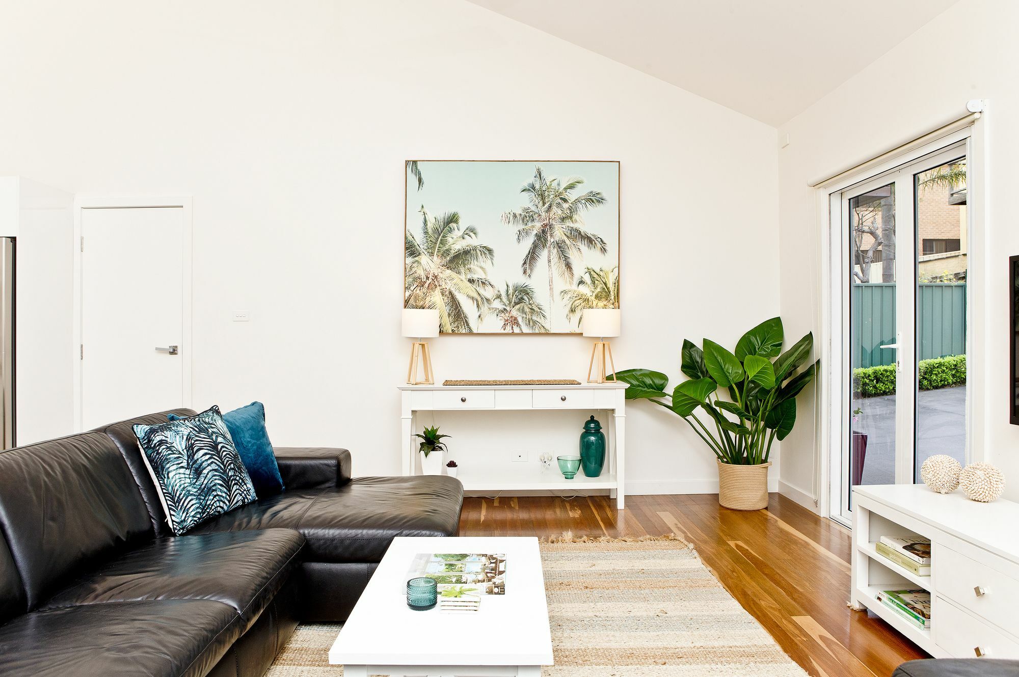 Shells Coastal House Apartment