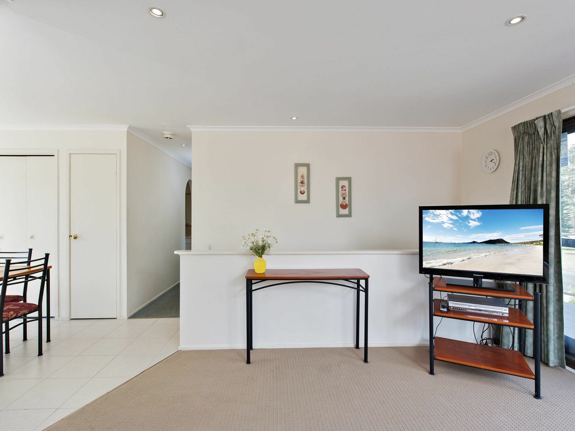 Government Road, 16a, The Breakers Apartment Shoal Bay