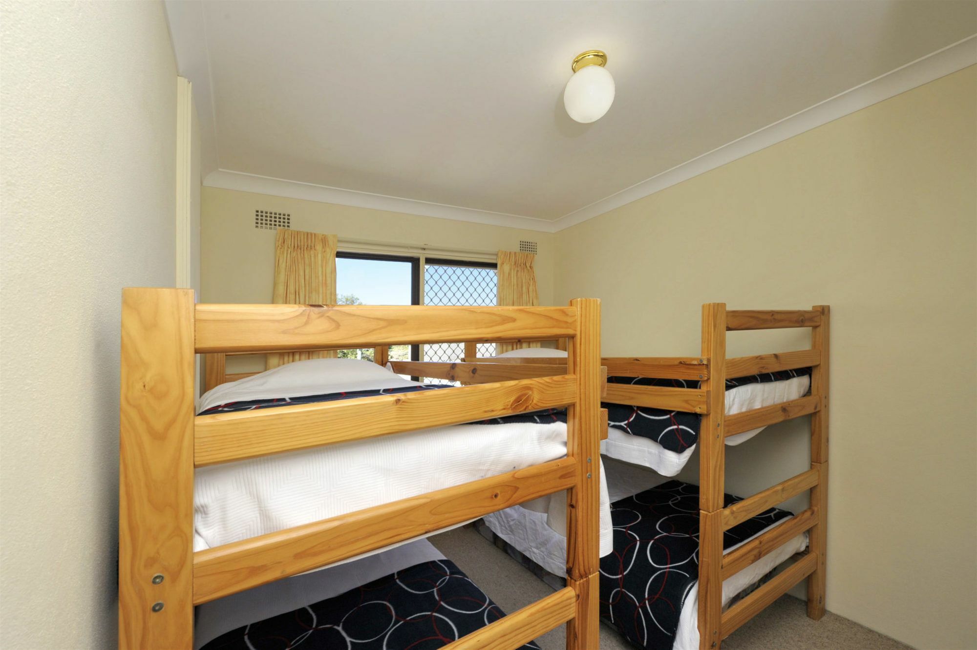 Bay Village Unit 10 - Apartment *
