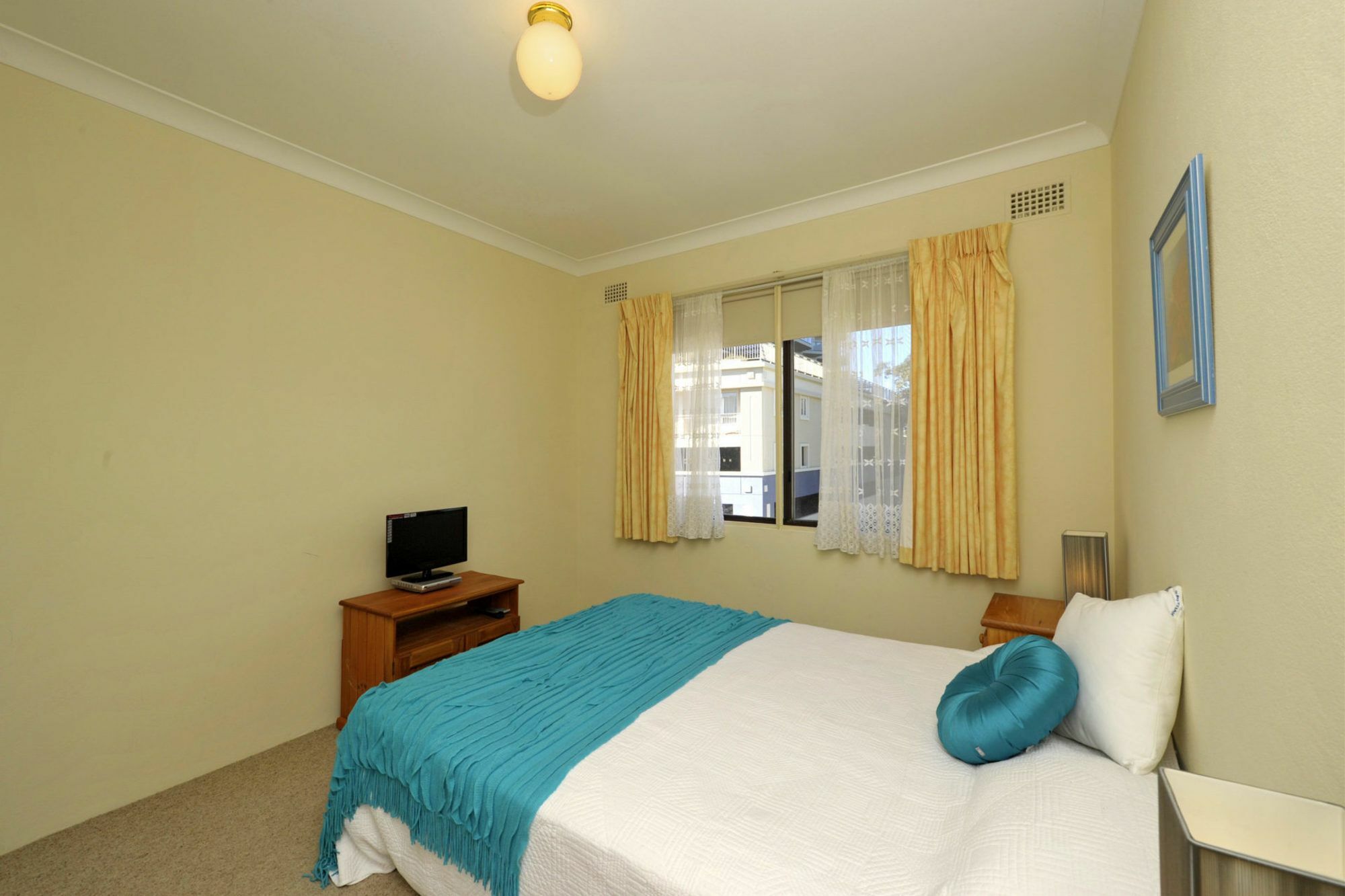 Apartment Bay Village Unit 10 - *