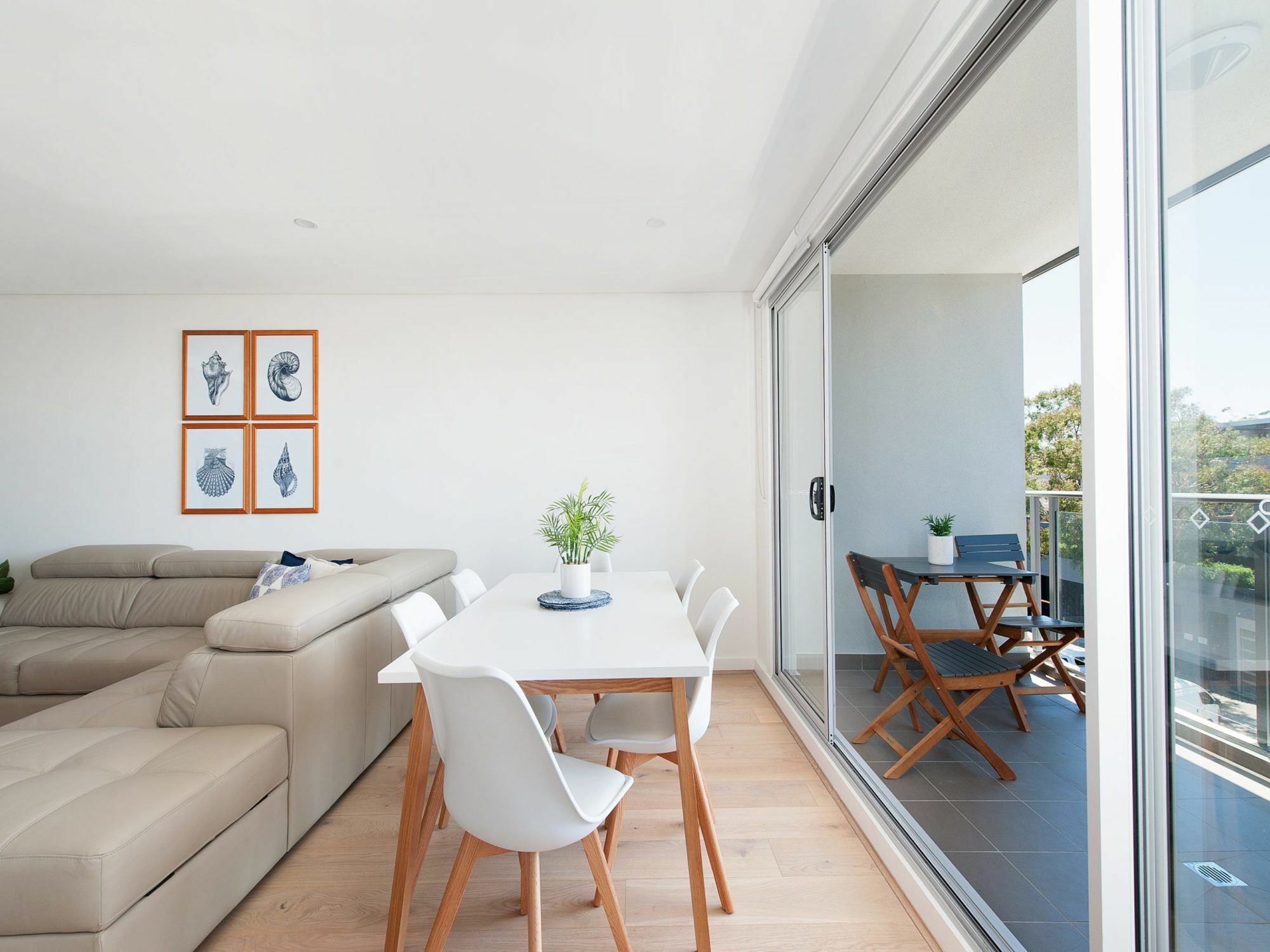 Apartment The Shoal Apartments, Unit 305/4-8 Bullecourt Street *
