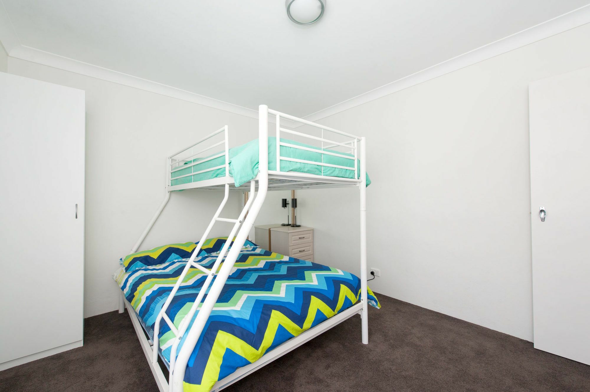 Shoal Edge, Unit 6/31 Road Shoal Bay