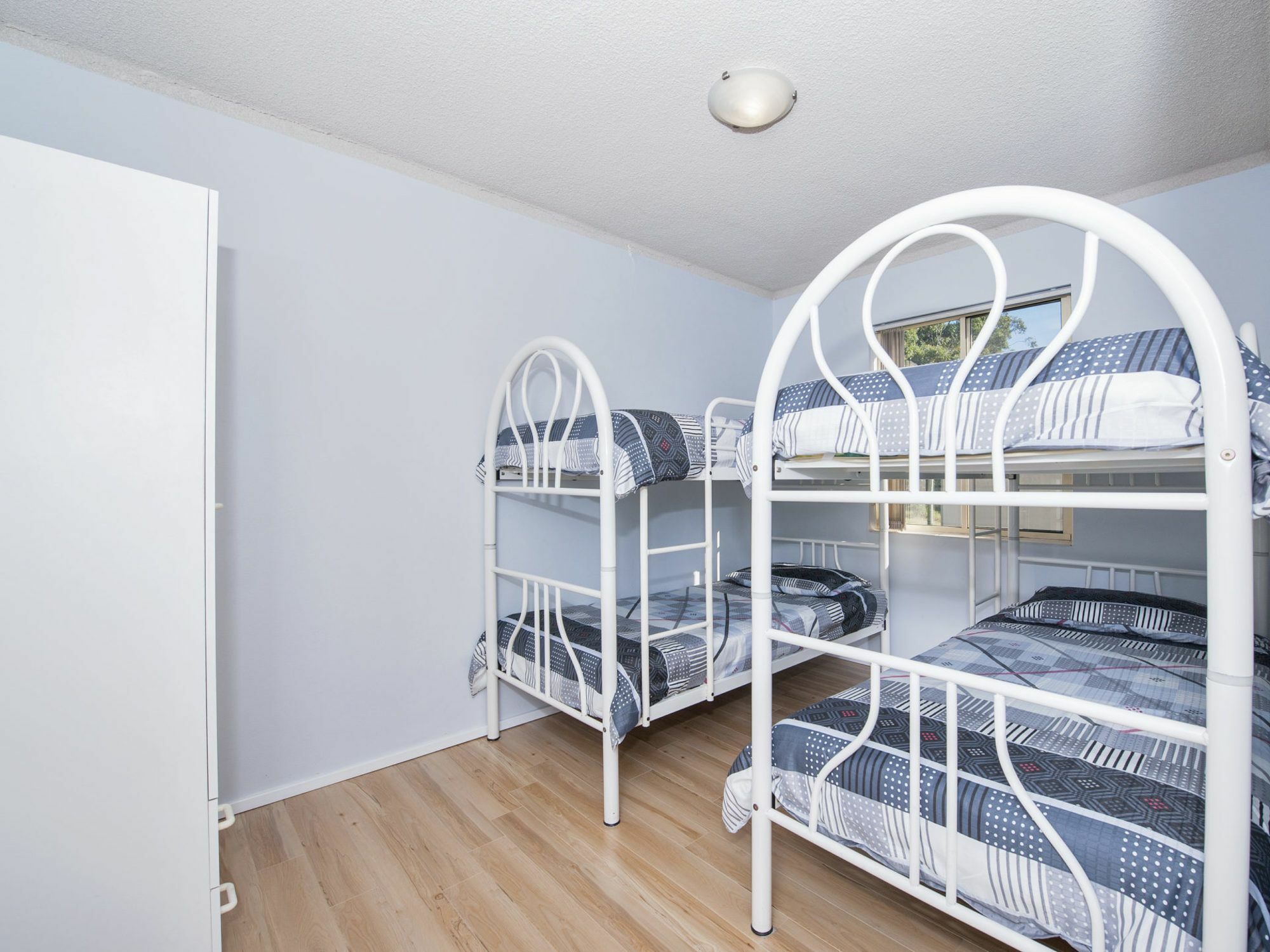 Apartment Shoal Court, Unit 04/7 Lillian Street Shoal Bay