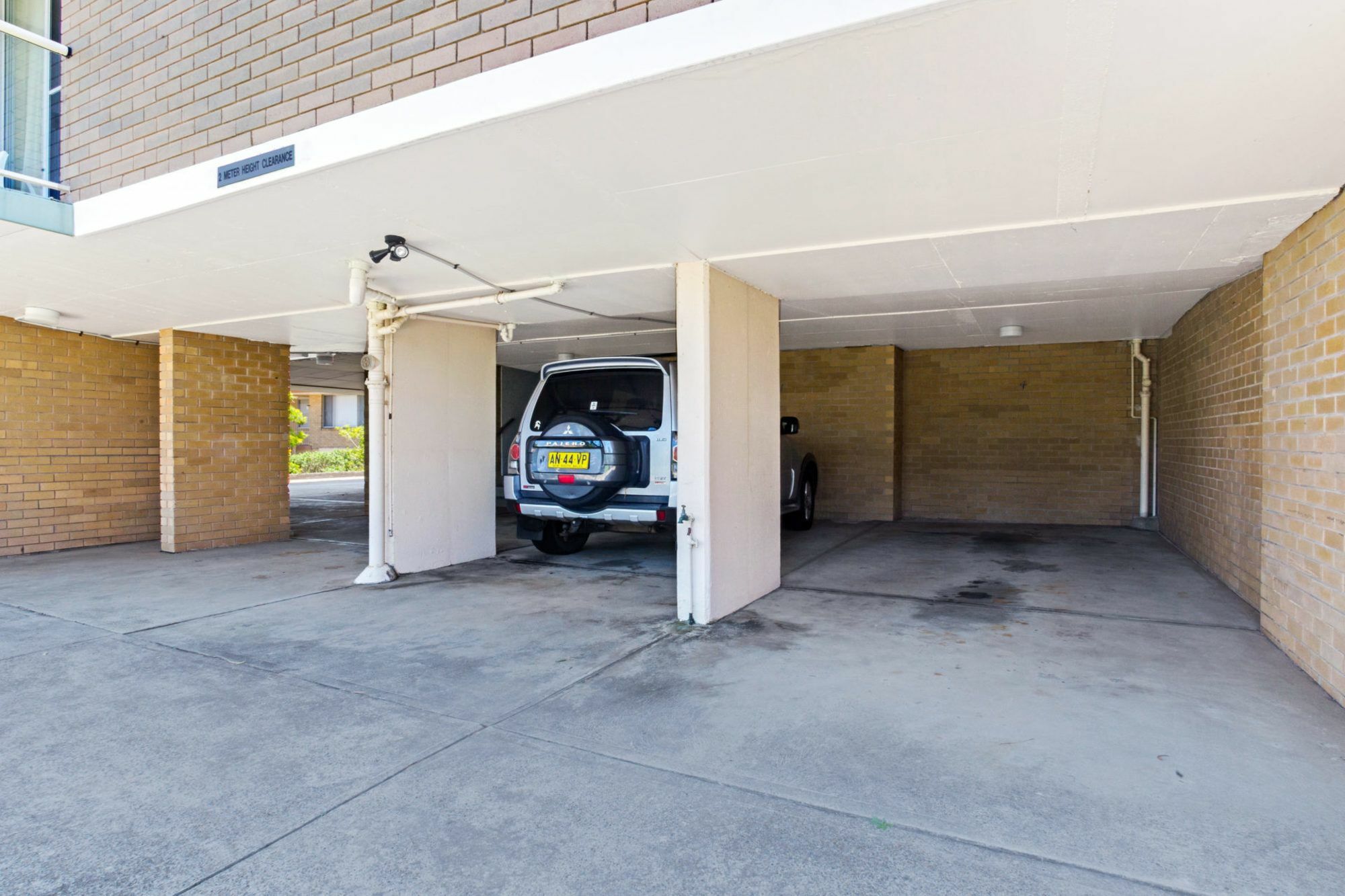 Ronald Avenue, Blue Waters, Unit 04, 59 Apartment *