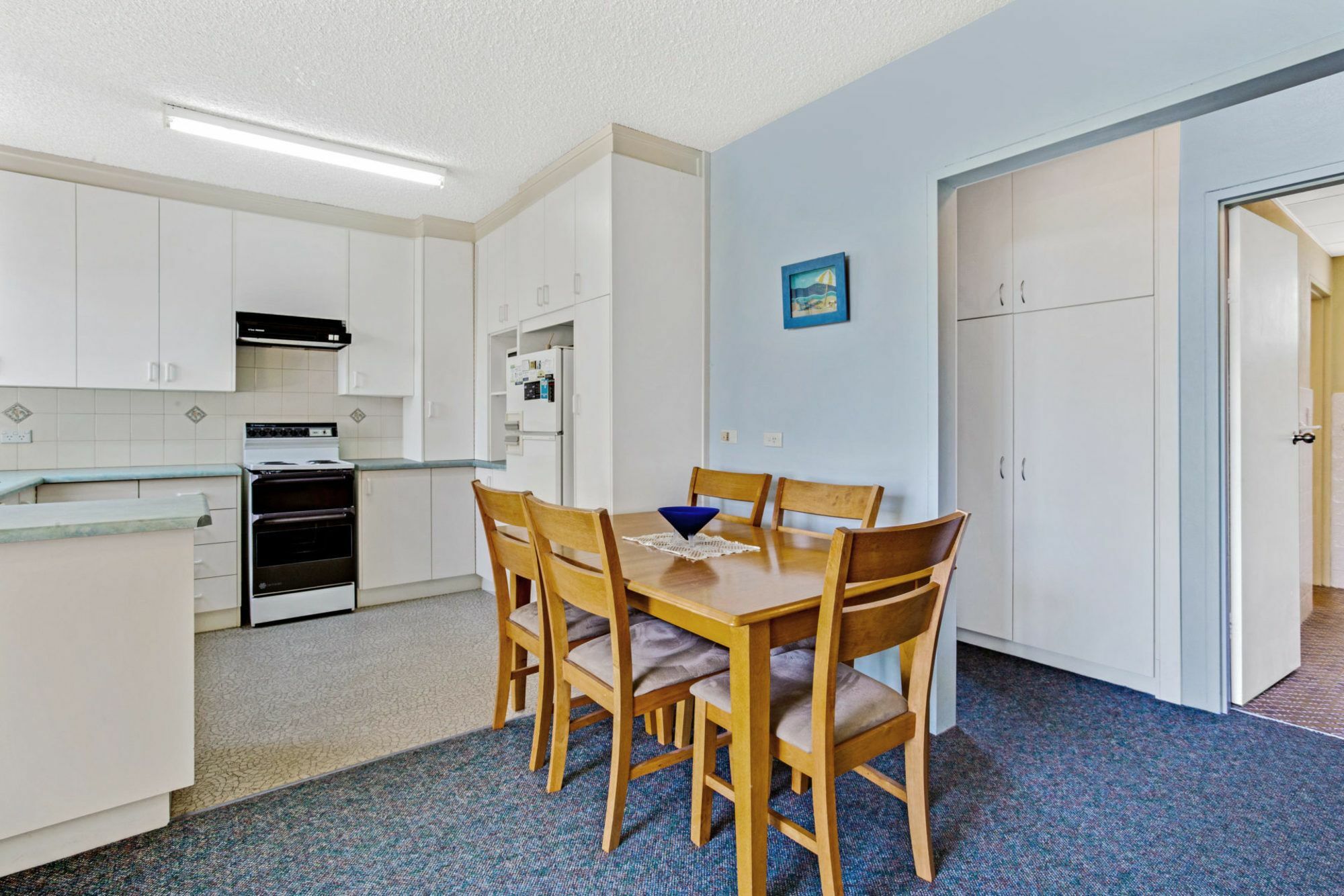 Ronald Avenue, Blue Waters, Unit 04, 59 Apartment